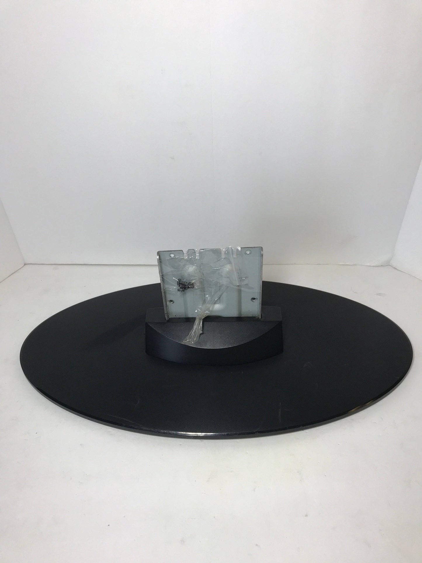 Dynex DX-LCD32 TV Stand/Base