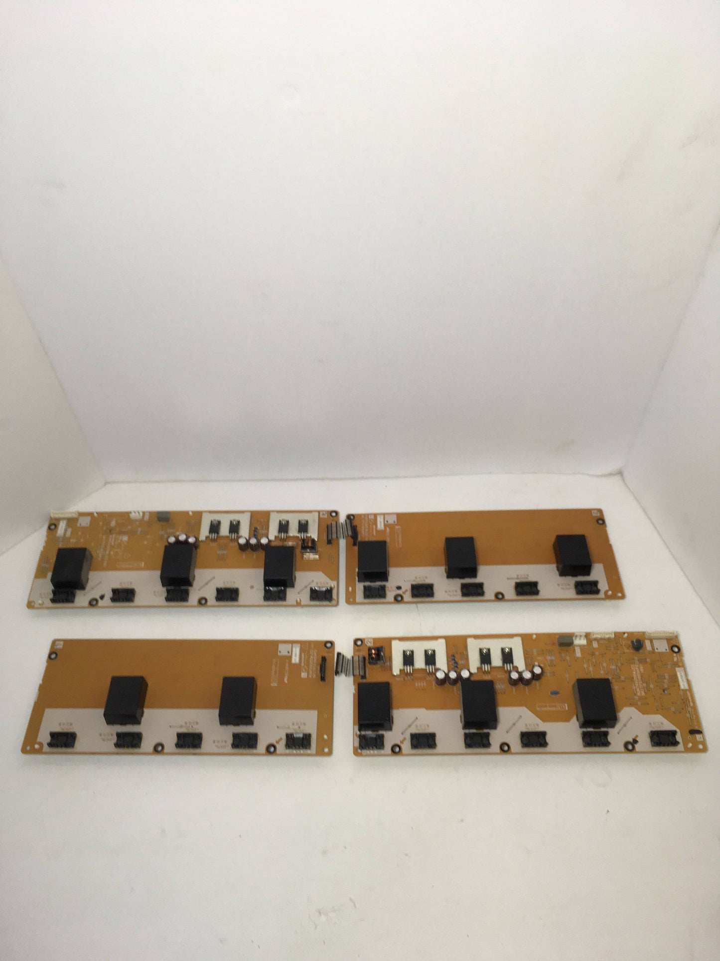 Sharp RUNTKA255WJZZ, RUNTKA256WJZZ, RUNTKA257WJZZ, & RUNTKA258WJZZ Backlight Inverter Set