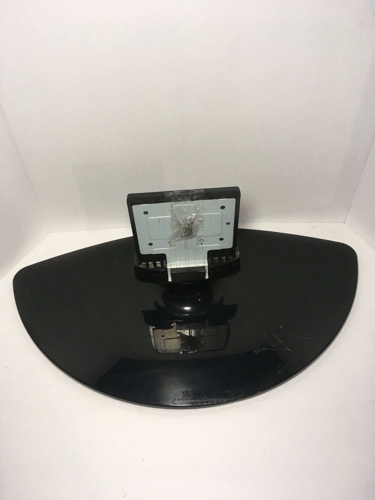 LG 42LG20-UM TV Stand