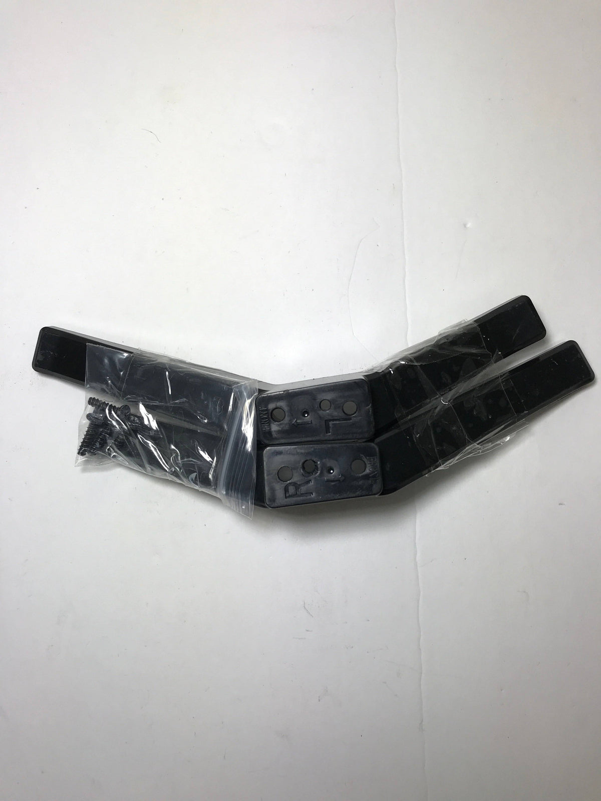 Polaroid 32GSR3000FC TV Stand/Base