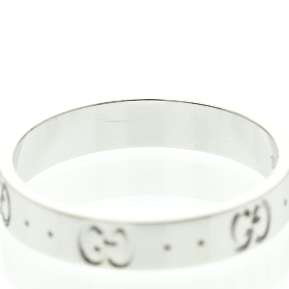 Gucci Icon · 18K White Gold