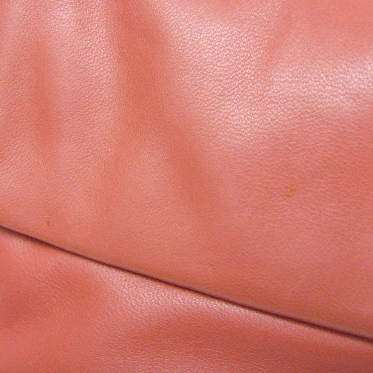 Miu Miu Chain Shoulder Pouch · Leather