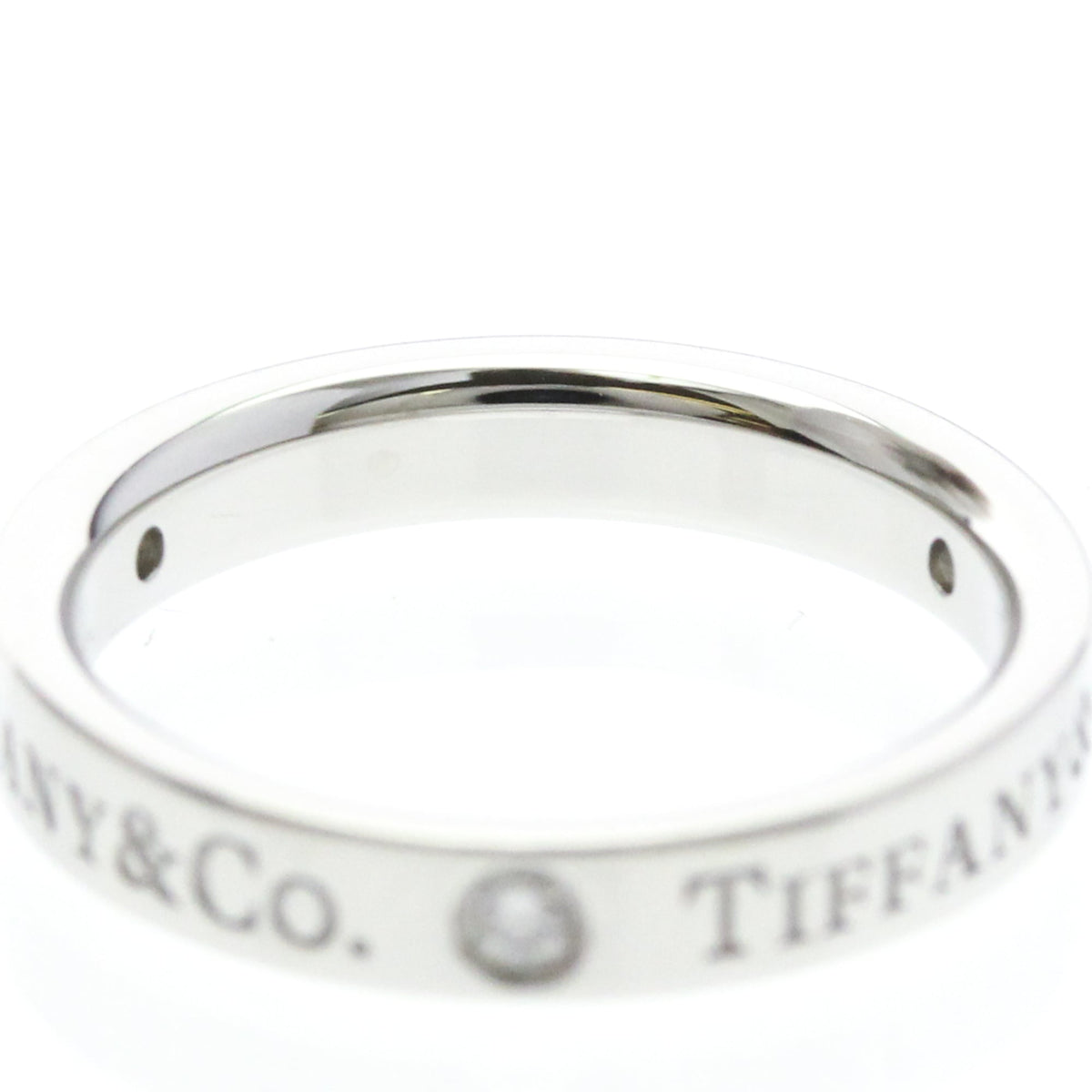 Tiffany Three Diamond · Platinum