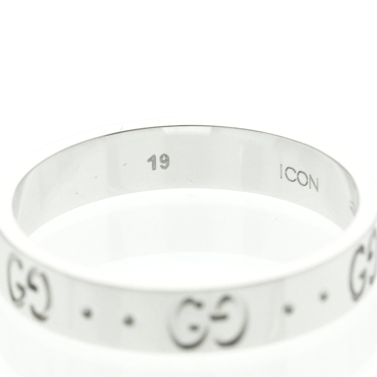 Gucci Icon · 18K White Gold