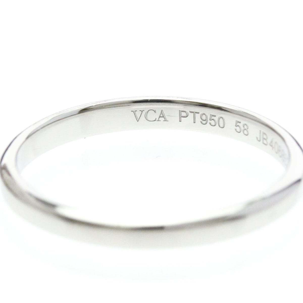Van Cleef & Arpels Tendremont · Platinum