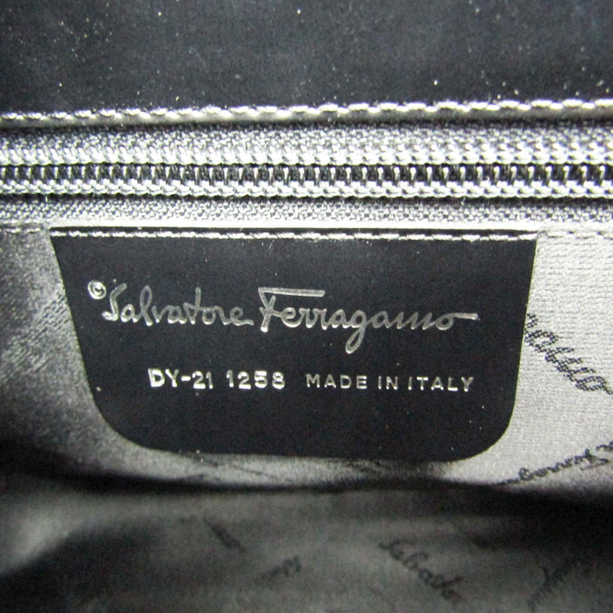 Salvatore Ferragamo Gancini · Embossed