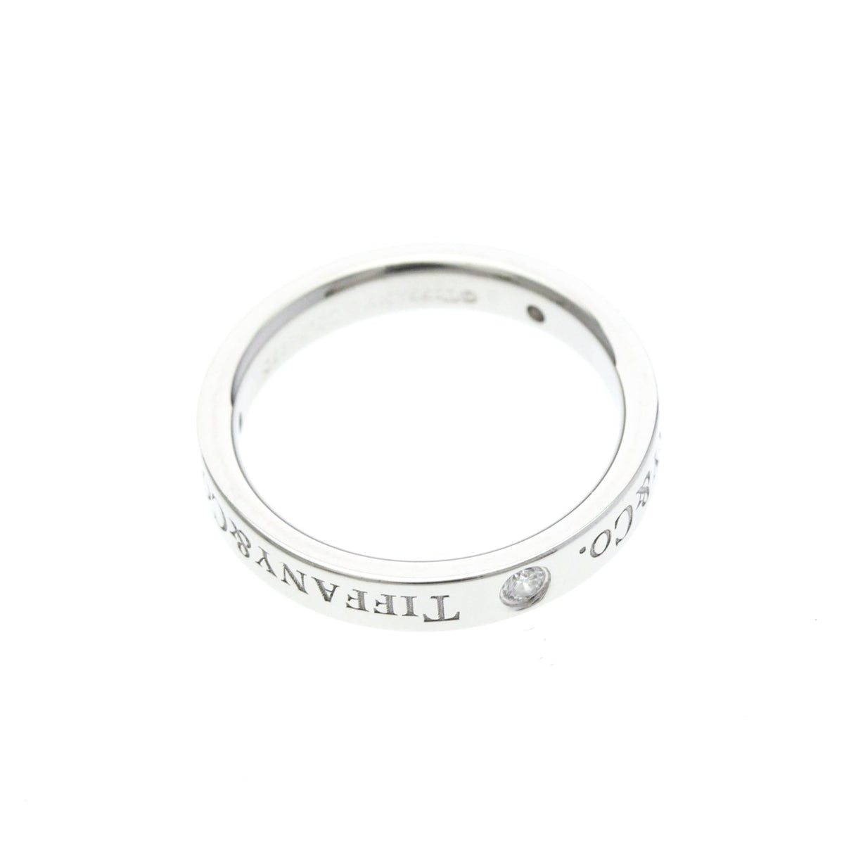 Tiffany Three Diamond · Platinum