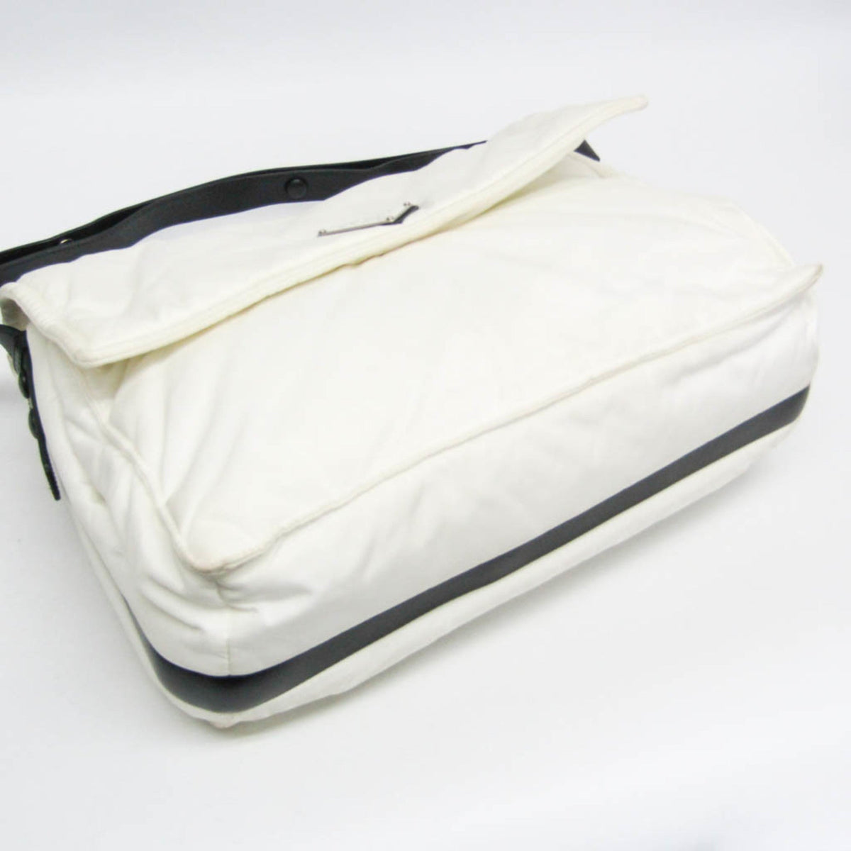 Prada Re-Nylon Padded · Messenger Bag