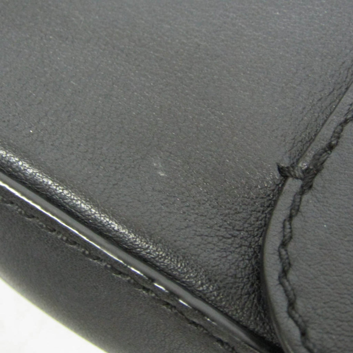 Givenchy Nobile · Leather Shoulder Bag