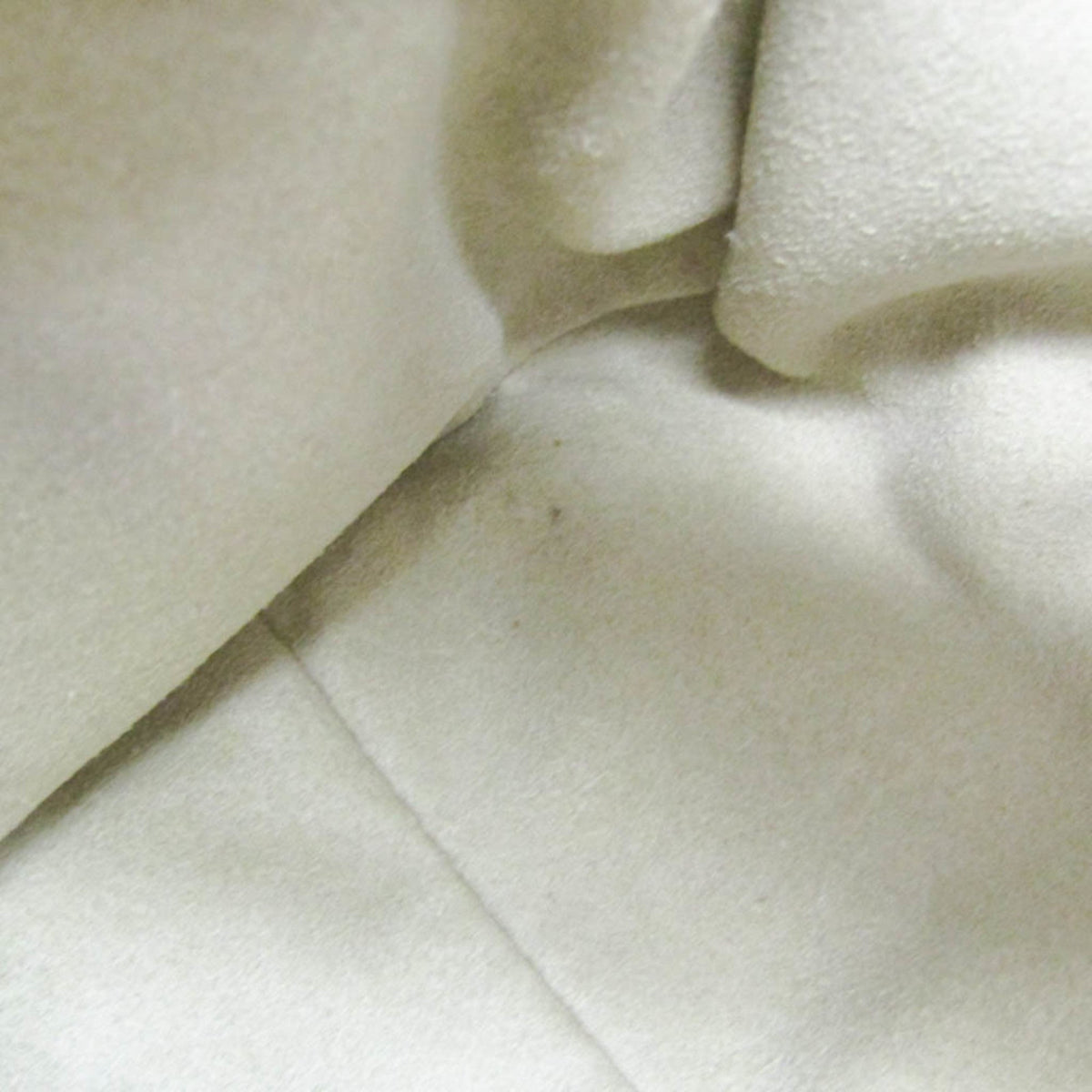 Salvatore Ferragamo Gancini · Leather