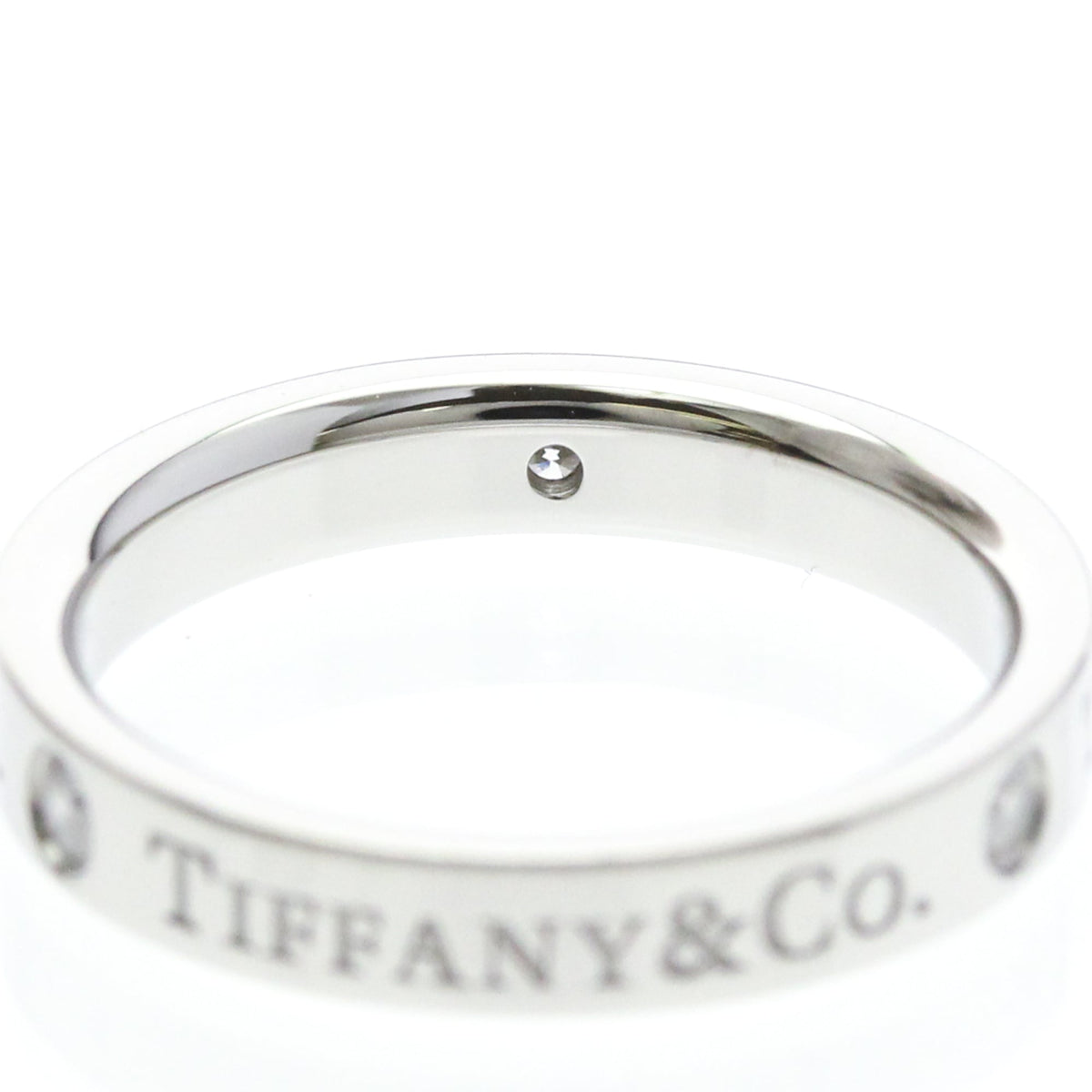 Tiffany Three Diamond · Platinum