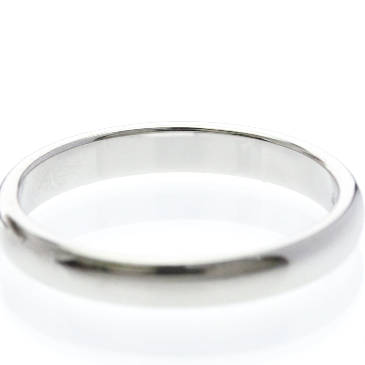 Tiffany Classic Band · Platinum