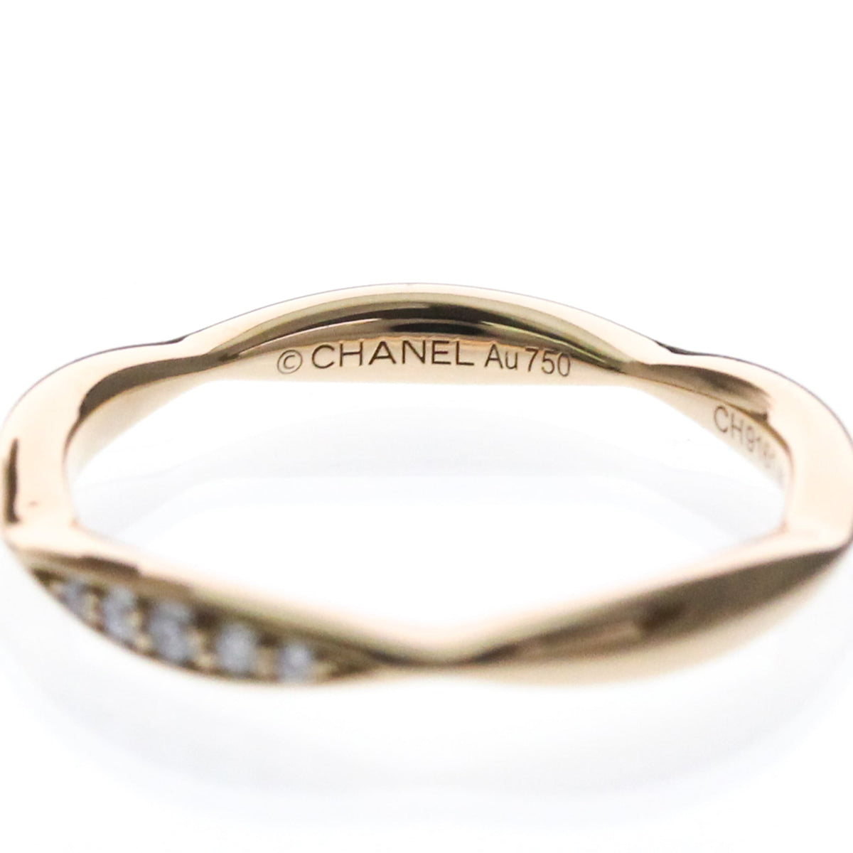 Chanel Camellia · Rose Gold · Diamond