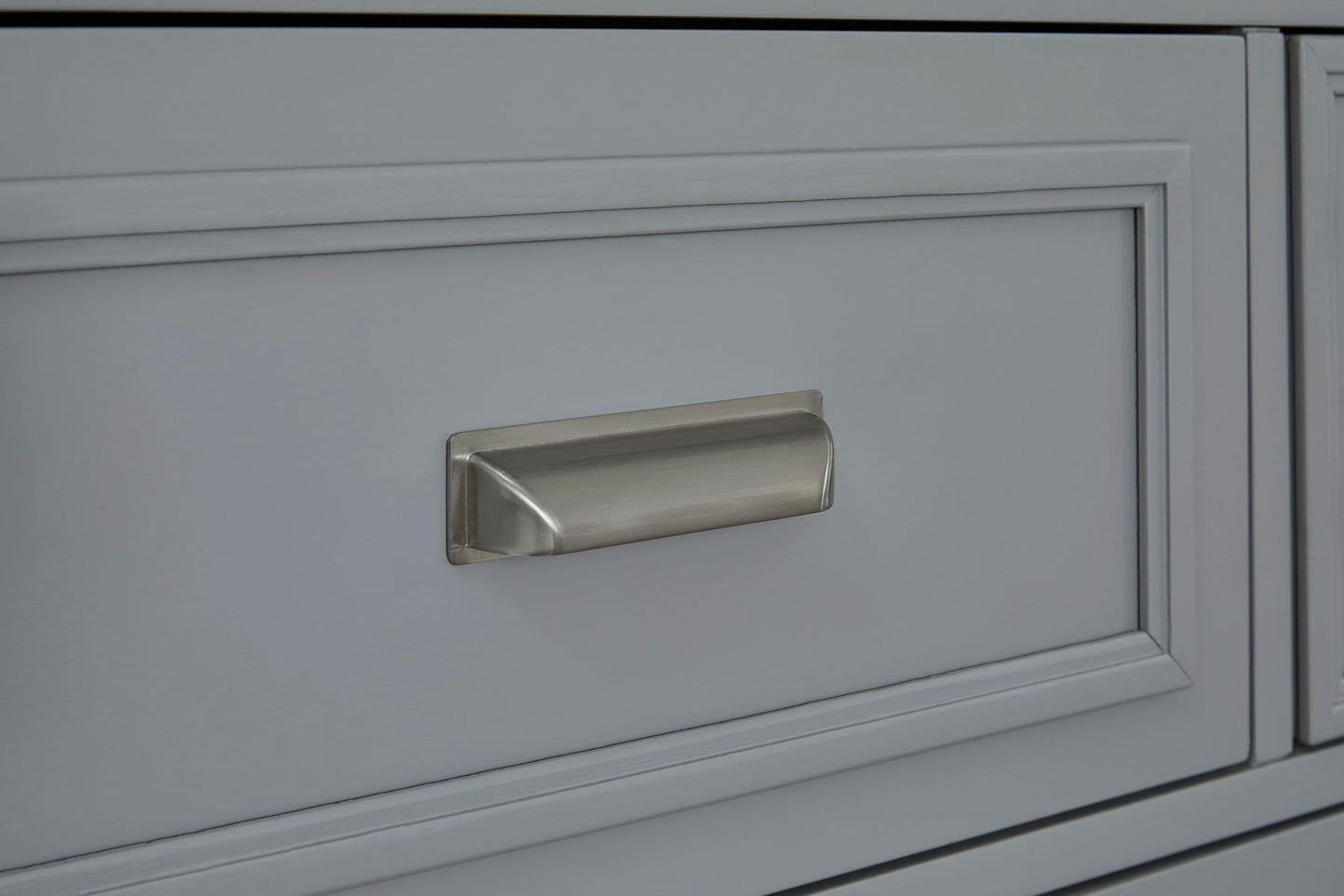 Charleston - Door Chest