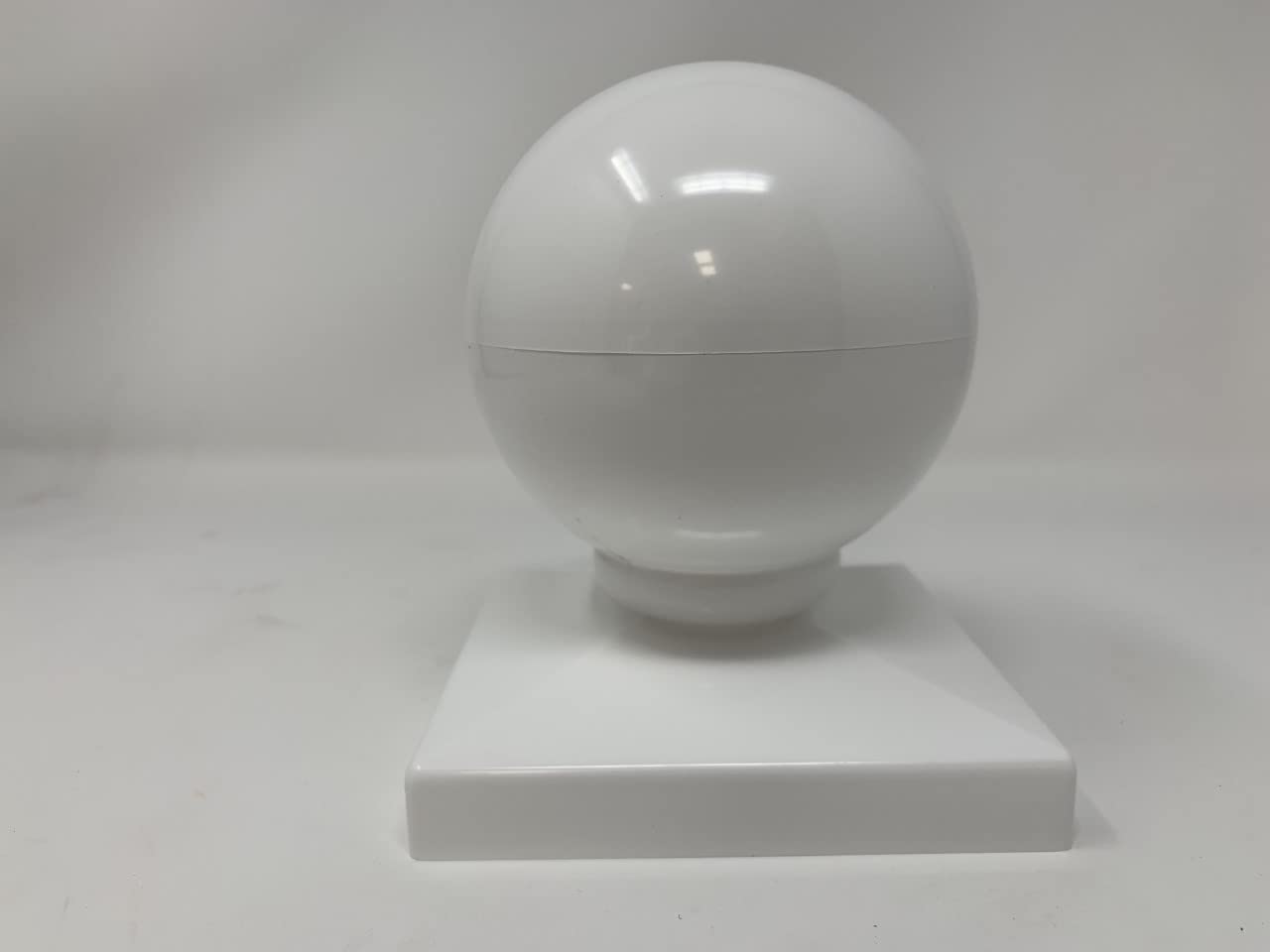 Vinyl Fence Warehouse - Vinyl Dome Post Caps - Seamless (White) 1119-W-B32 Seamless- Dome