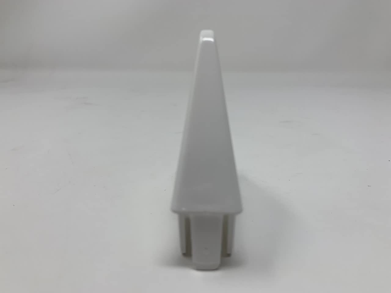 Vinyl Fence Warehouse - 7/8" x 3" Vinyl Spade Picket Cap (25)