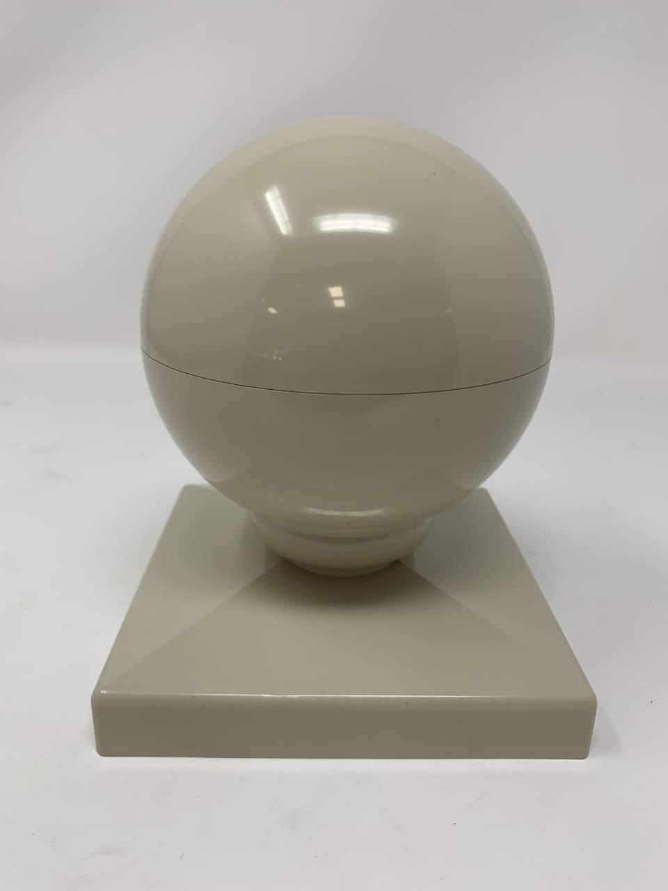 Vinyl Fence Warehouse - Vinyl Dome Post Caps - Seamless (White) 1119-W-B32 Seamless- Dome
