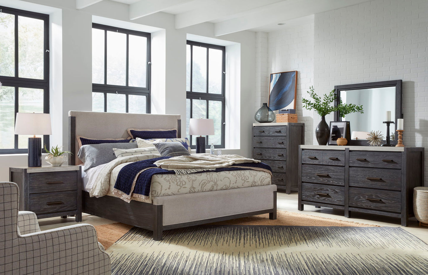 Plum Creek - Upholstered Panel Bed