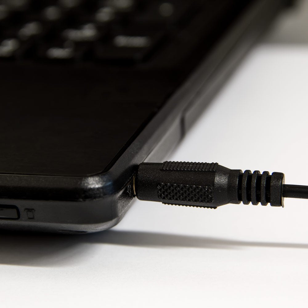 Cmple - VGA SVGA Monitor Cable, Gold Plated Connectors, Support Full HD Displays HDTVs (Male-to-Male) with 3.5mm Stereo Audio - 6 Feet