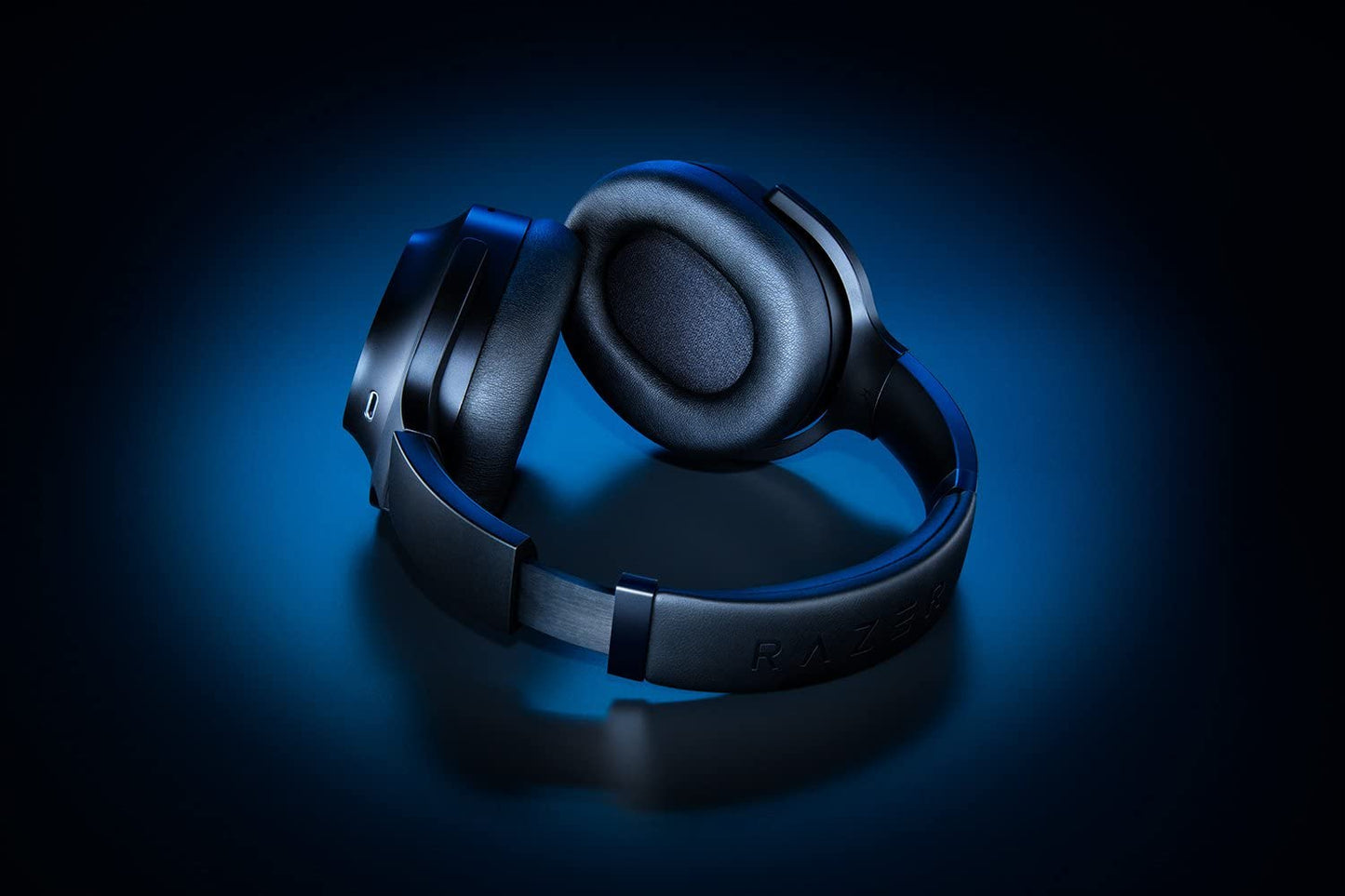 Razer Barracuda X Wireless Gaming & Mobile Headset (PC, PlayStation, Switch 2, Android, iOS): 2.4GHz Wireless + Bluetooth - Lightweight - 40mm Drivers - Detachable Mic - 50 Hr Battery - Black
