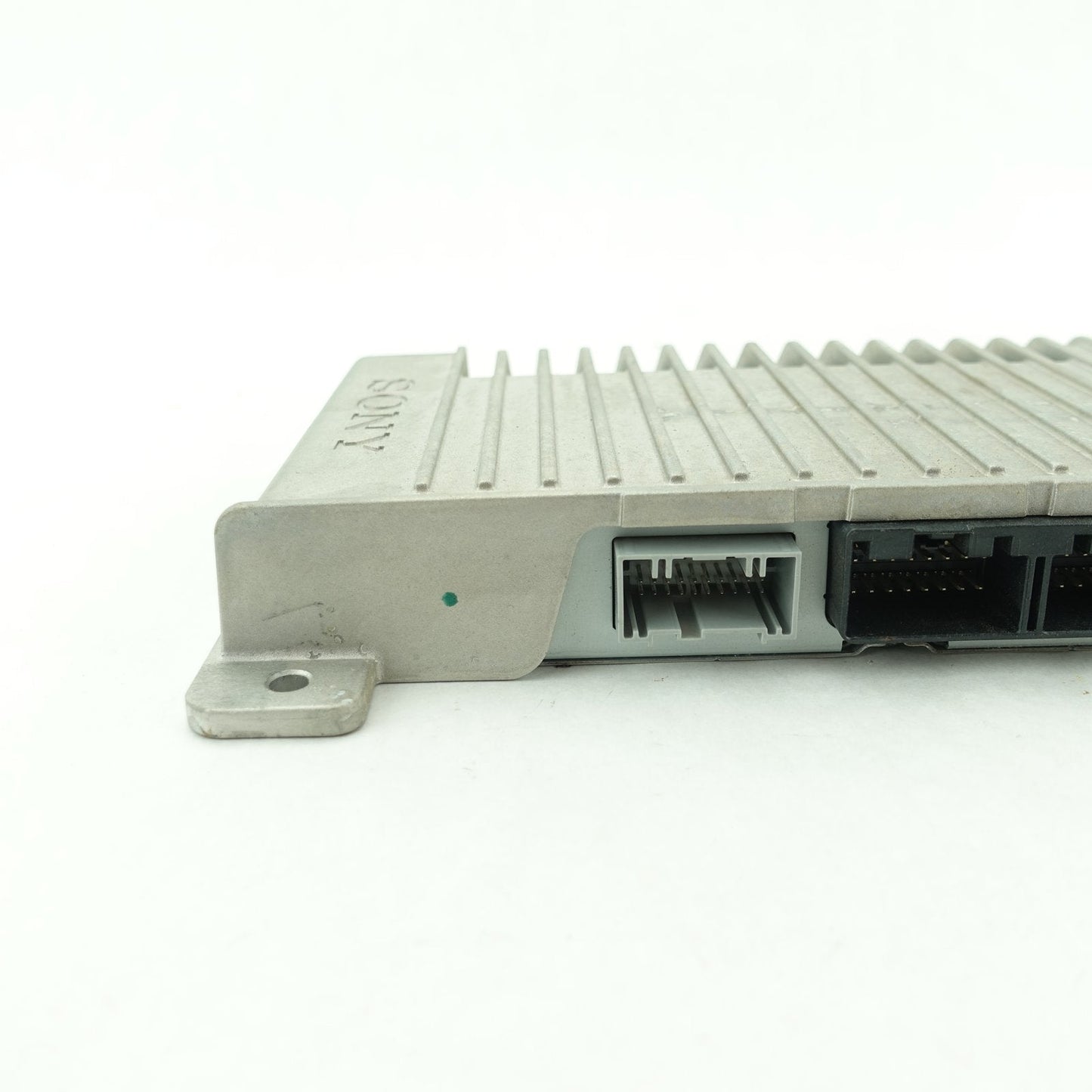 2013 2014 2015 Ford F250 F350 Sony Amp Amplifier