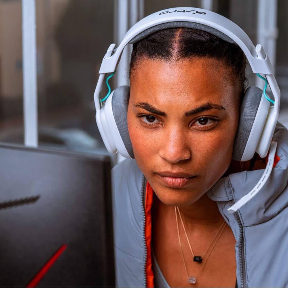 Logitech G Astro A10 Gen 2 Cross-Platform Wired Gaming Headset - Grey | 3.5mm Headphone Jack, 32mm Drivers, Flip-to-Mute Mic, Over-Ear Cup Design