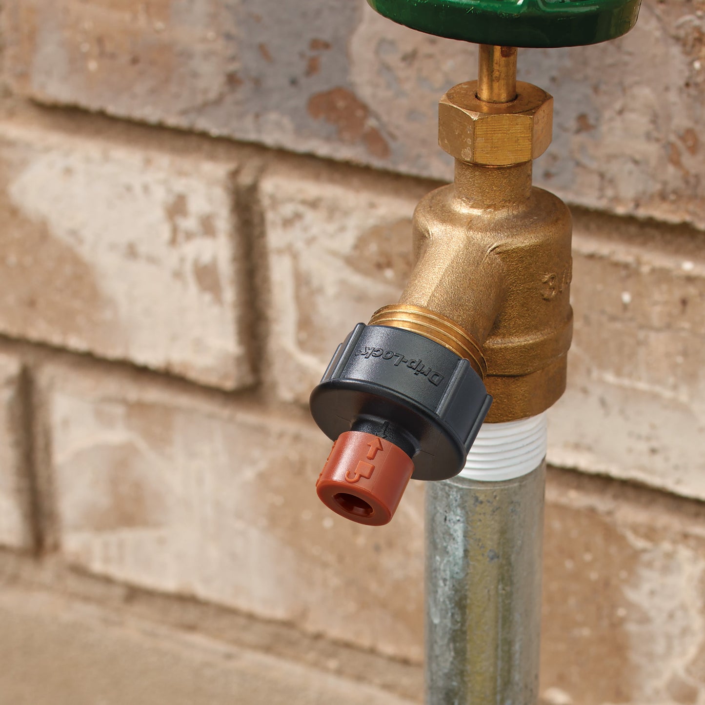 3/4" Faucet FHT x 1/4" Drip-Lock Adapter 67043