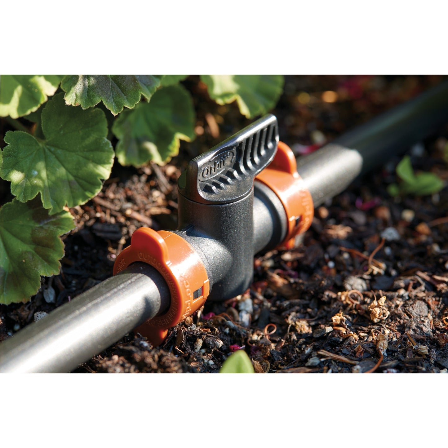 1/2" Drip-Lock Universal Push-Fit Coupling with Shut-Off Valve 67497