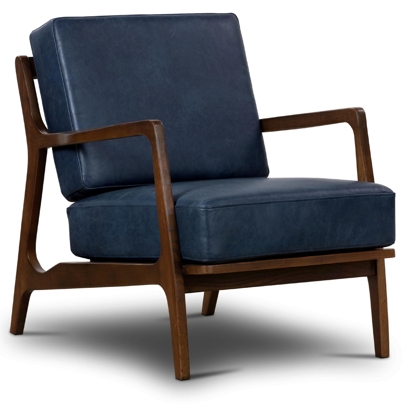 Poly & BARK Verity Leather Accent Chair – Armchair with Walnut Wood Frame – Fashion-Forward Lounge Seating for Living Room – Upholstered in Cognac Tan Leather for Modern Style
