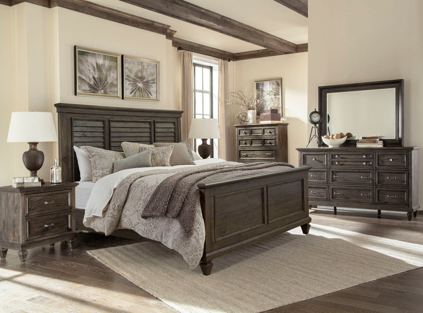Calistoga - Gentleman's Chest - Weathered Charcoal