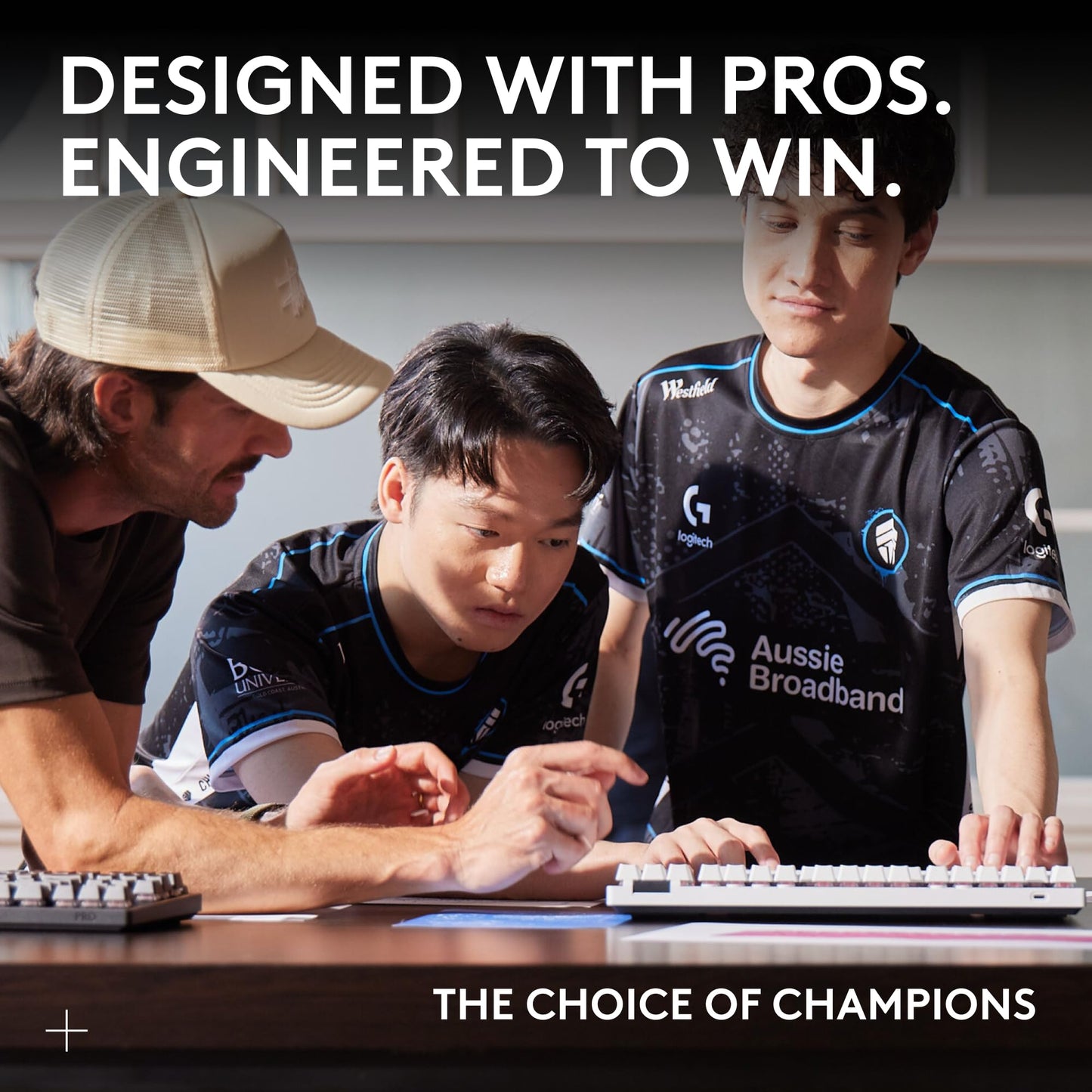 Logitech G PRO X Superlight 2 Wireless Gaming Mouse - Black | 60g, Symmetrical Shape, <8 kHz Polling, 44K DPI, PowerPlay Wireless Charging Supported, USB-C, 5 Buttons, For PC/Mac