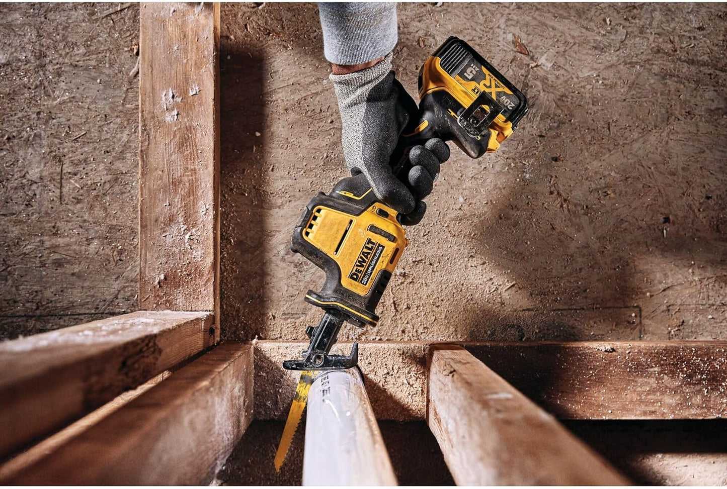 DEWALT ATOMIC 20V MAX* Reciprocating Saw, One-Handed, Cordless, Tool Only (DCS369B)
