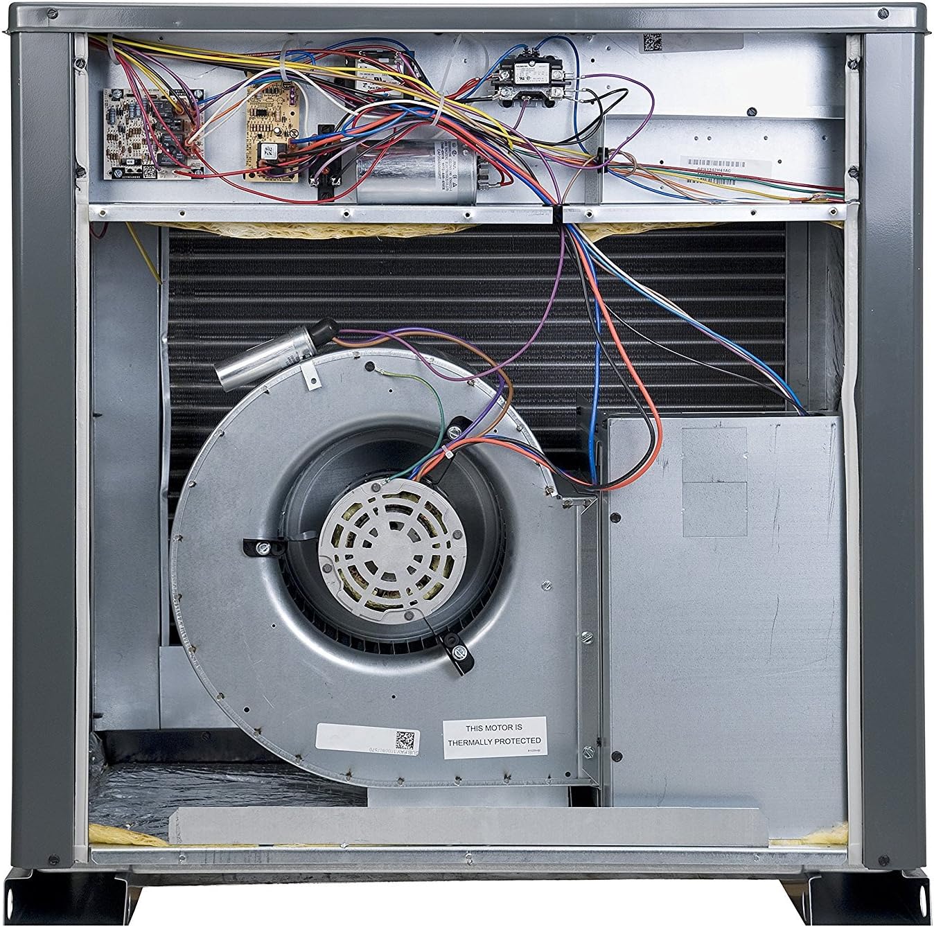 Goodman 3 TON 13.4 SEER2 Horizontal AC Only Packaged Unit (GPCH33631)