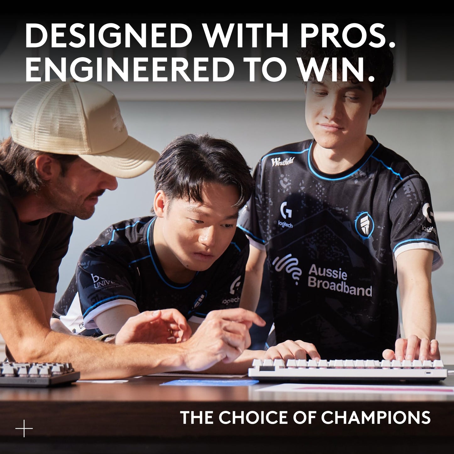 Logitech G PRO X Superlight 2 Wireless Gaming Mouse - Black | 60g, Symmetrical Shape, <8 kHz Polling, 44K DPI, PowerPlay Wireless Charging Supported, USB-C, 5 Buttons, For PC/Mac