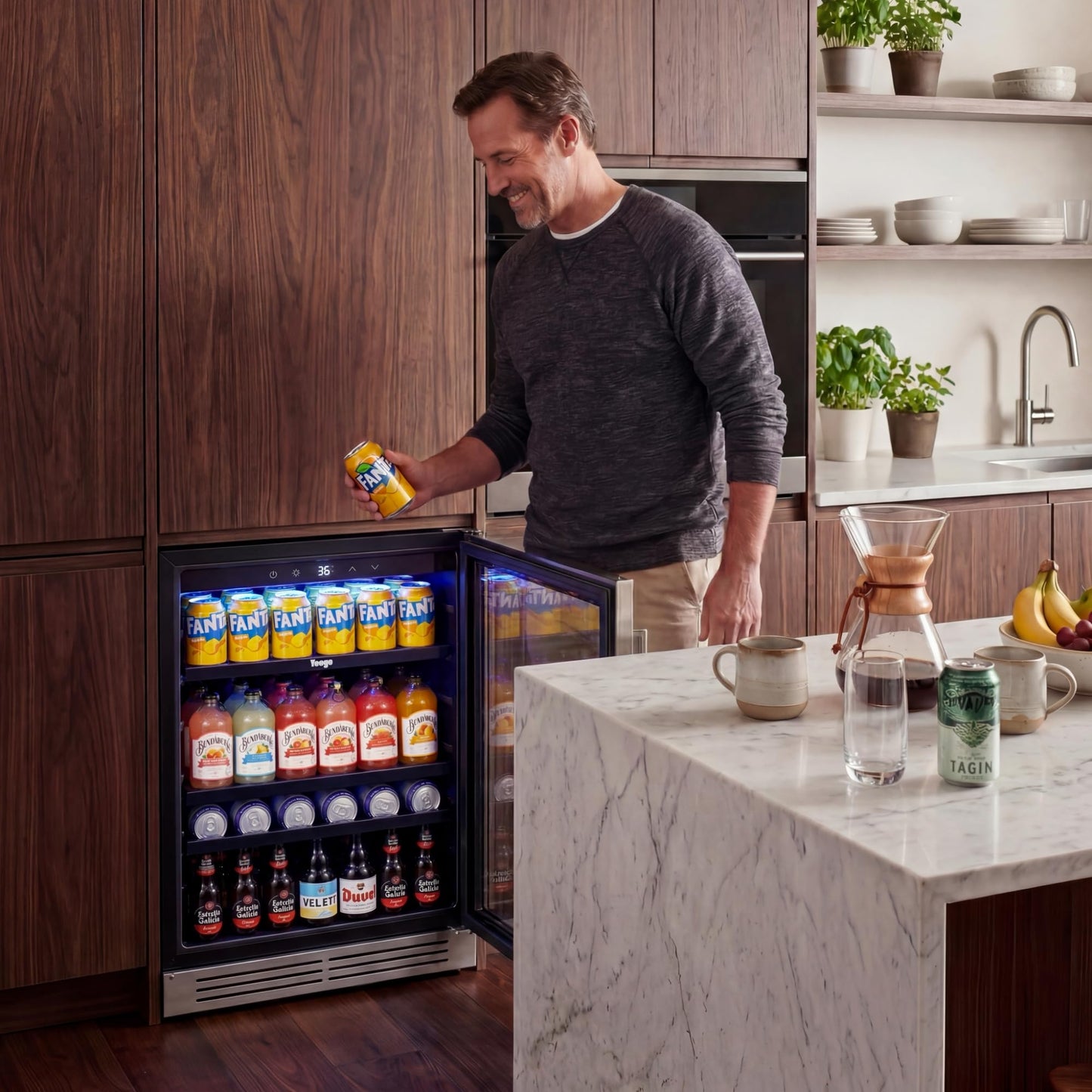 Yeego Beverage Refrigerator & Drink Fridge - 24 inch 180 Cans Beer Cooler Glass Door, 34-54℉ Under Counter Refrigerator Built-in for Drink Soda Wine for Bar Office Bedroom