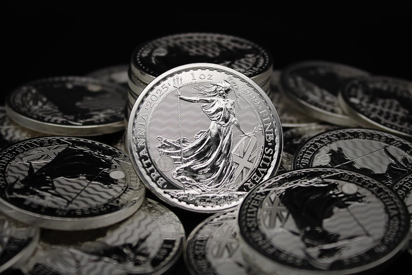2025-1 oz British Silver Britannia Coin Brilliant Uncirculated with Certificate of Authenticity £2 Seller BU