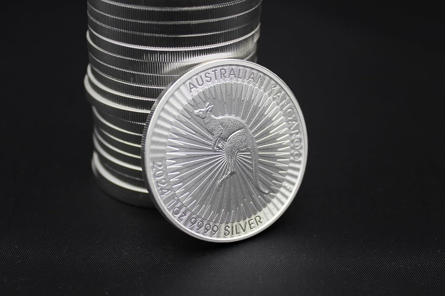 2015 - Present (Random Year) 1 oz Australian Silver Kangaroo Coin Brilliant Uncirculated with Certificate of Authenticity $1 Seller BU