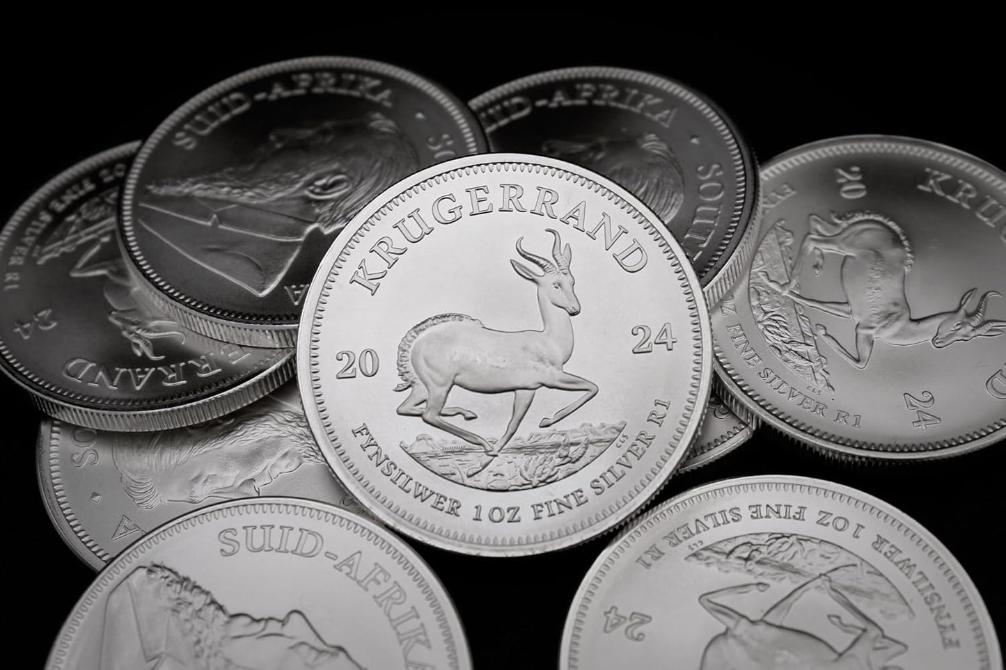 2017 - Present (Random Year) 1 oz South African Silver Krugerrand Coin Brilliant Uncirculated with a Certificate of Authenticity 1 Rand (R1) Seller BU