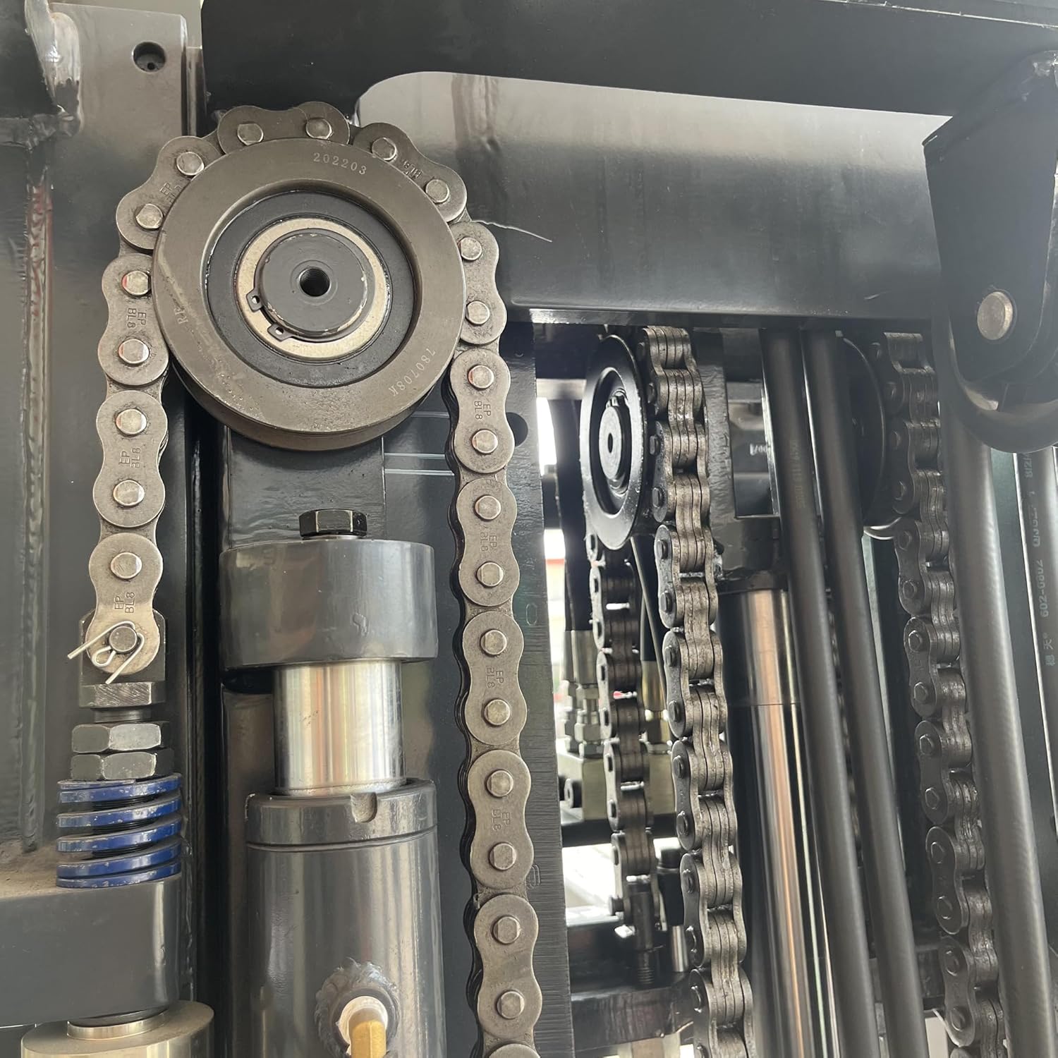 ONEN Electric Forklift 3.5T 7716 LBS Capacity Lithium Battery Drive High-Lift Fork Lift 14.76 ft Lifting Height Stacker 80V 410Ah Powered Pallet Lift Truck Material Handler with 3.51 ft Length Forks