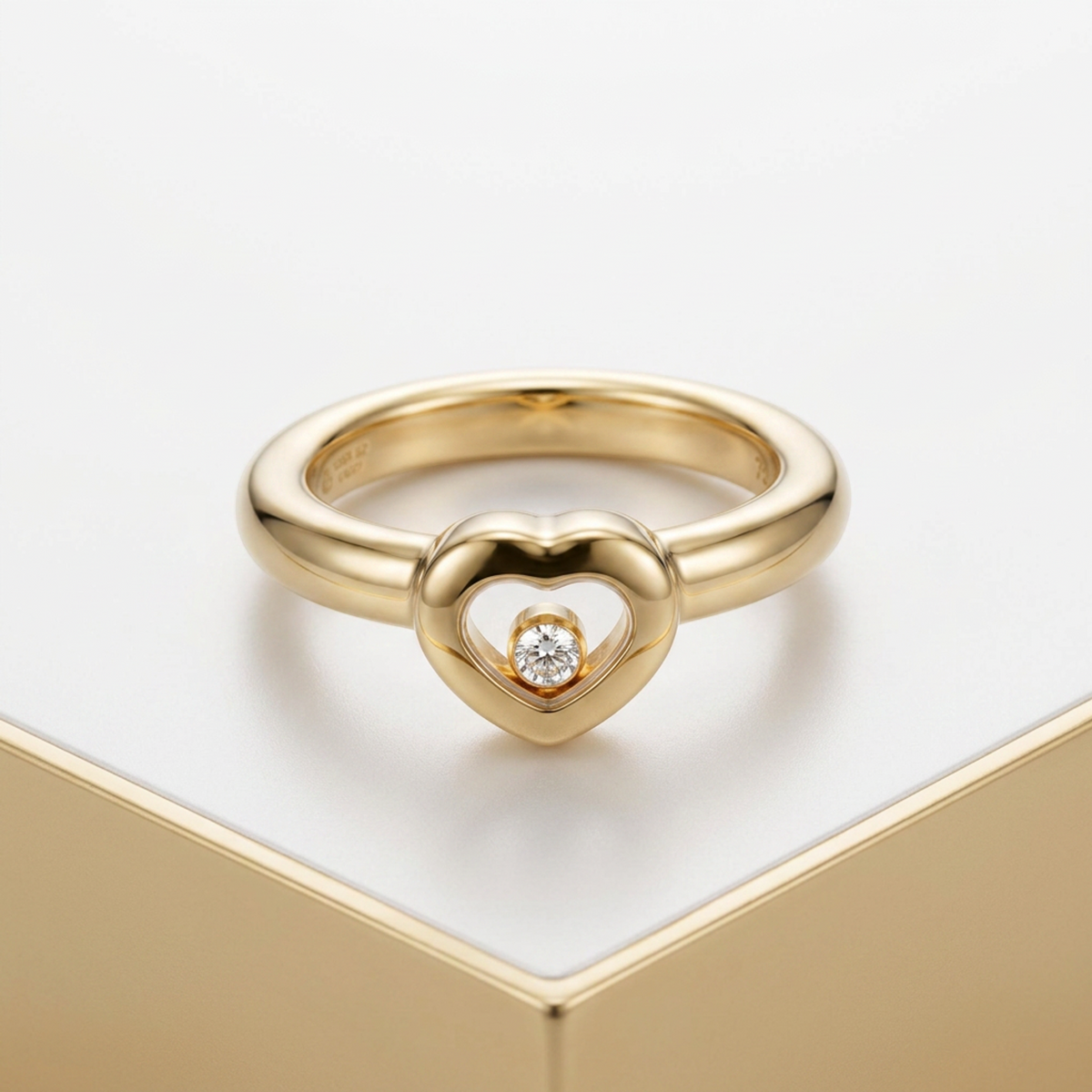 Chopard Happy Diamonds · 18K Yellow Gold