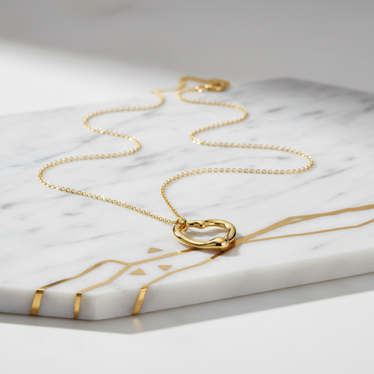 Tiffany Open Heart · 18K Yellow Gold