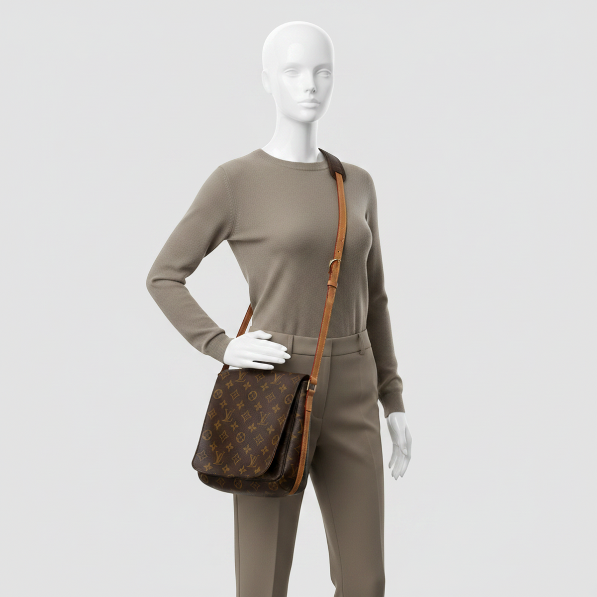 Louis Vuitton Musette Salsa · Monogram