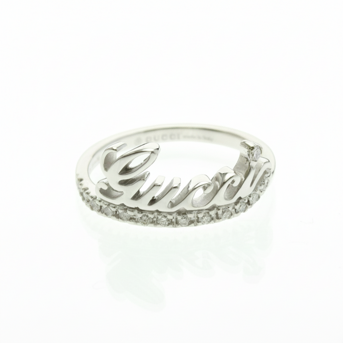 Gucci Logo Signature · 18K White Gold · Diamond