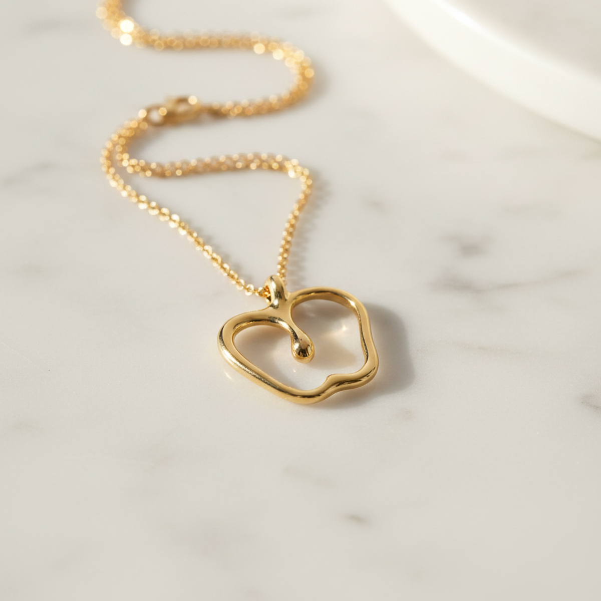 Tiffany Apple · 18K Yellow Gold
