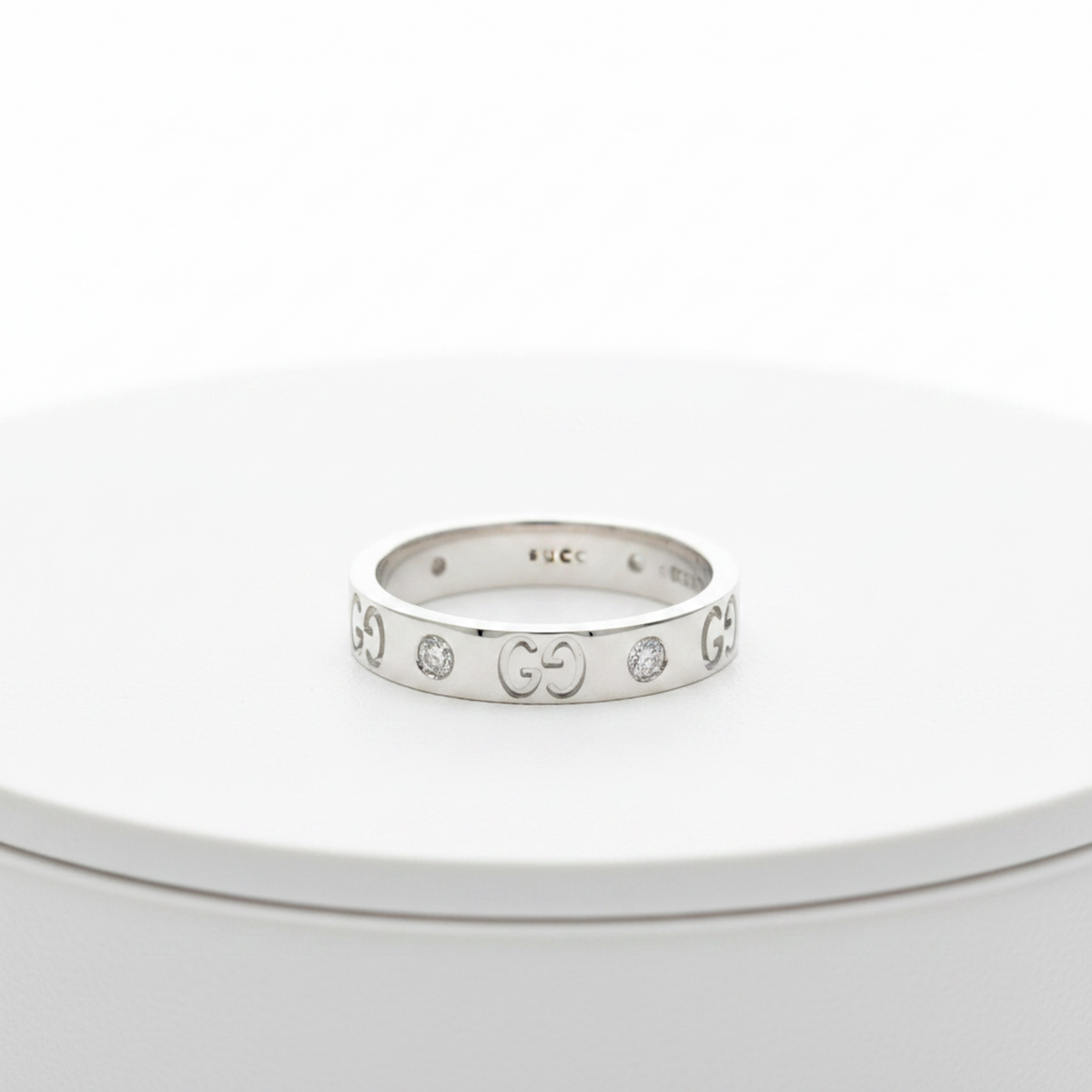 Gucci Icon · 18K White Gold · Diamond