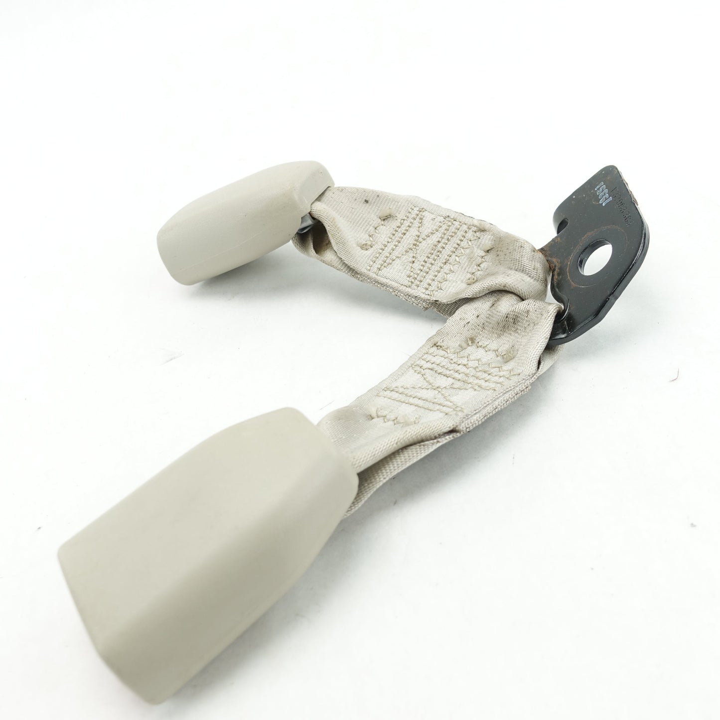 2010 2011 2012 Ford Taurus Left Rear Seat Belt Buckle Gray