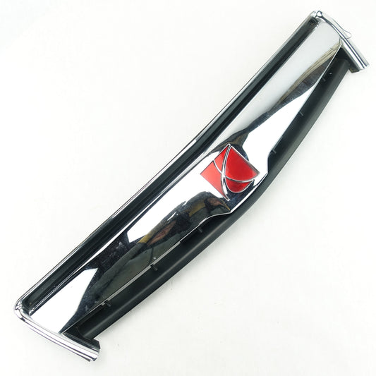 Damage 2008 2009 2010 Saturn Vue Upper Hood Grille Grill