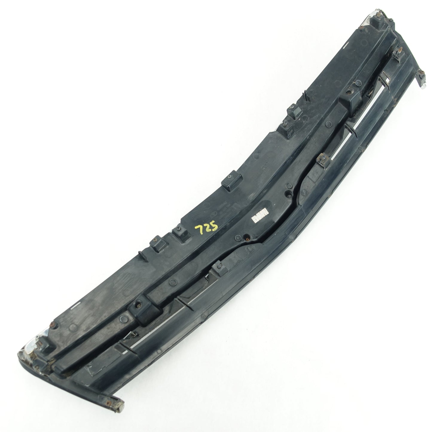 Damage 2008 2009 2010 Saturn Vue Upper Hood Grille Grill