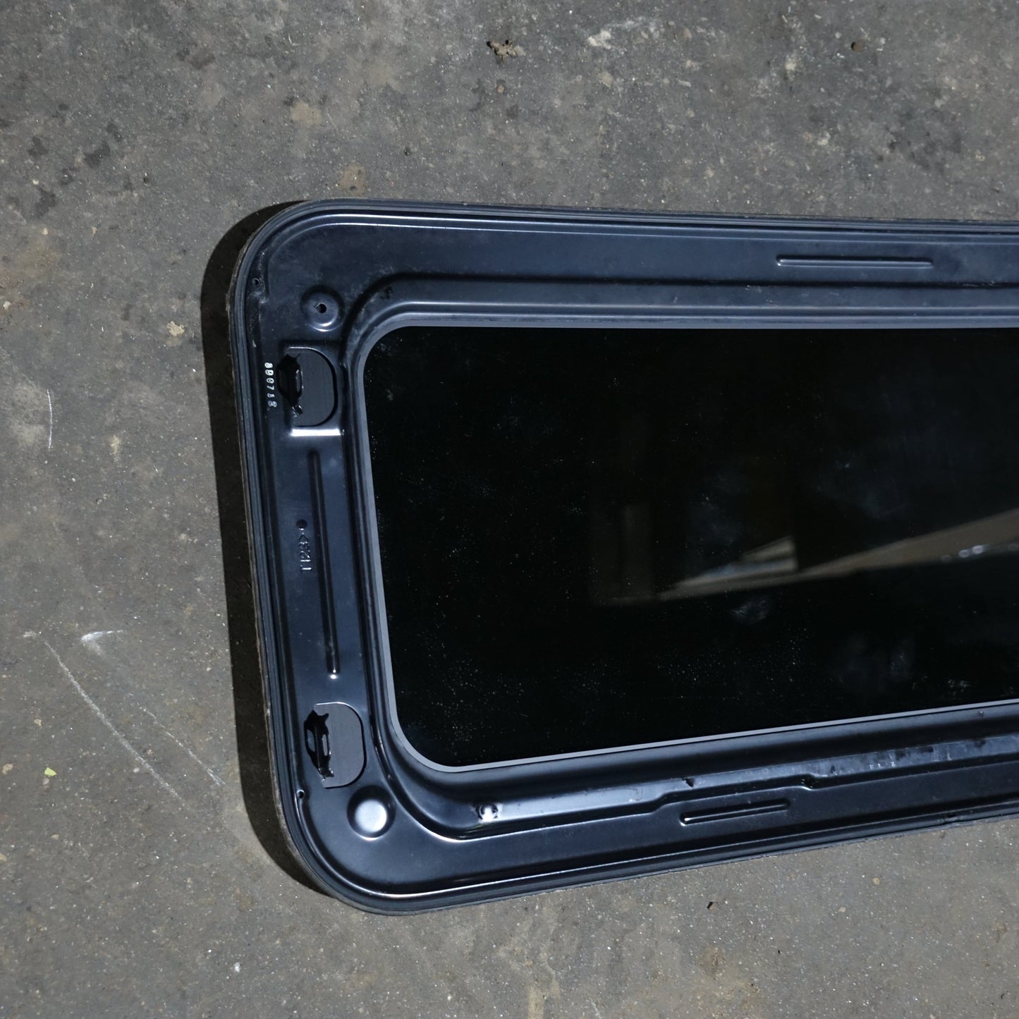 2004 2005 2006 2007 2008 2009 Mazda 3 Sunroof Sun Moon Roof Glass