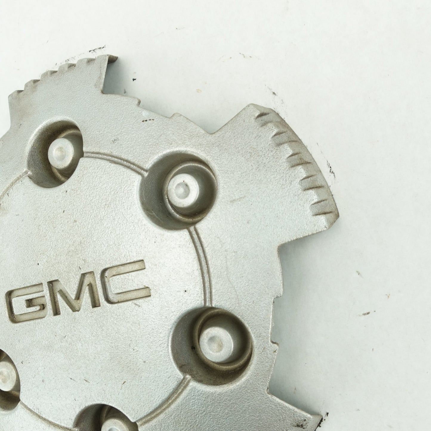 2004 2005 2006 2007 2008 GMC Canyon Center Hub Cap Cover